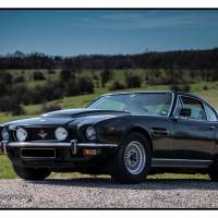 Aston Martin V8