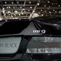 Aston Martin : DB9 Carbon black