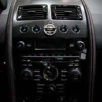 Aston Martin : DB9 Carbon Black